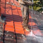 Quand faire nettoyer sa toiture ? nettoyage-toiture