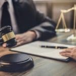 Comment choisir le bon avocat ?